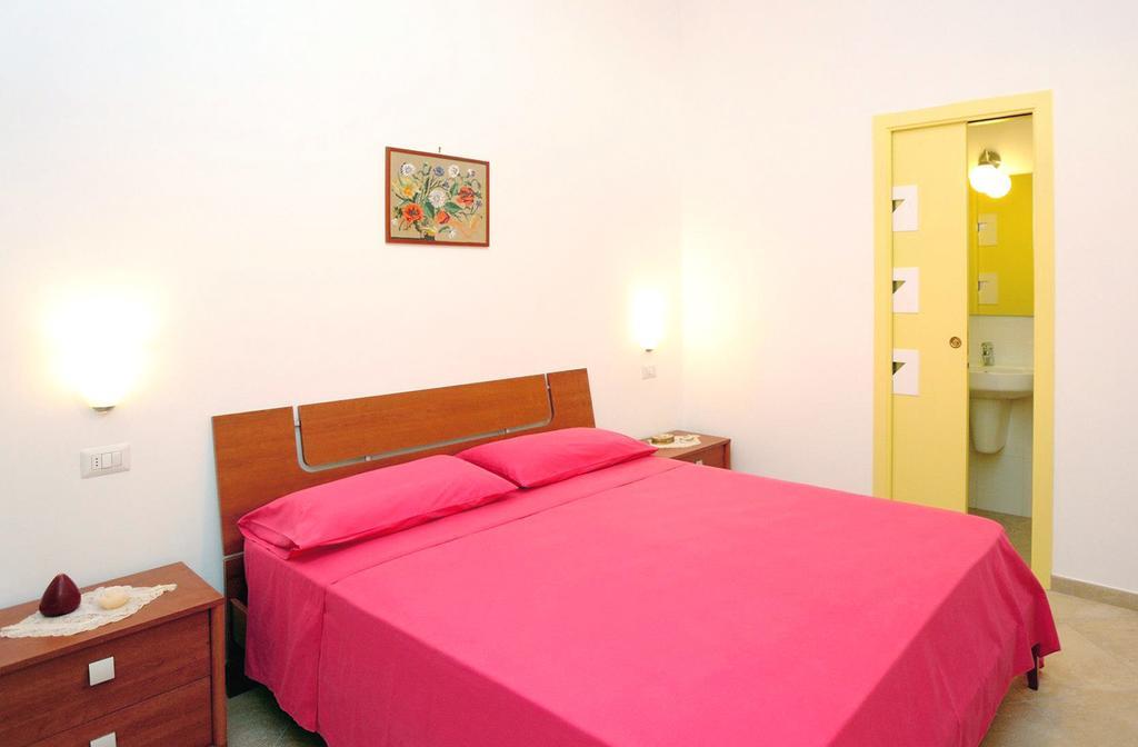 L'Olimpo Casa Vacanze Villa กองกาเดมารีนี ภายนอก รูปภาพ
