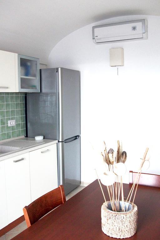 L'Olimpo Casa Vacanze Villa กองกาเดมารีนี ภายนอก รูปภาพ