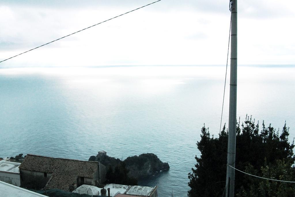 L'Olimpo Casa Vacanze Villa กองกาเดมารีนี ภายนอก รูปภาพ