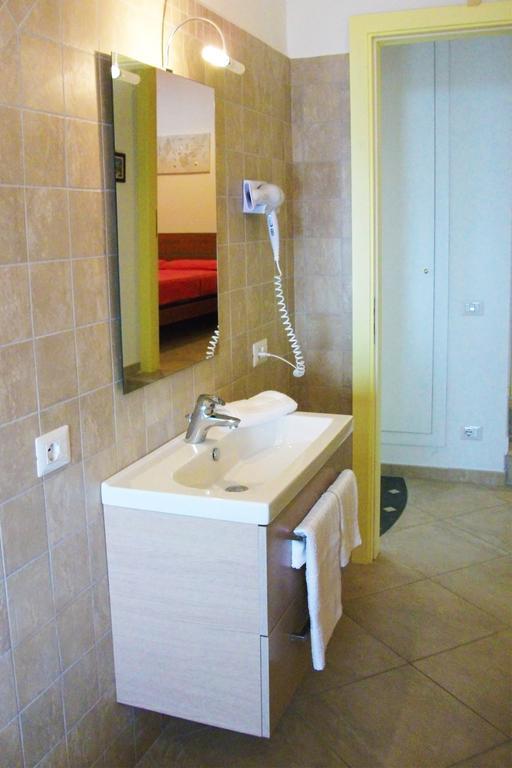 L'Olimpo Casa Vacanze Villa กองกาเดมารีนี ภายนอก รูปภาพ
